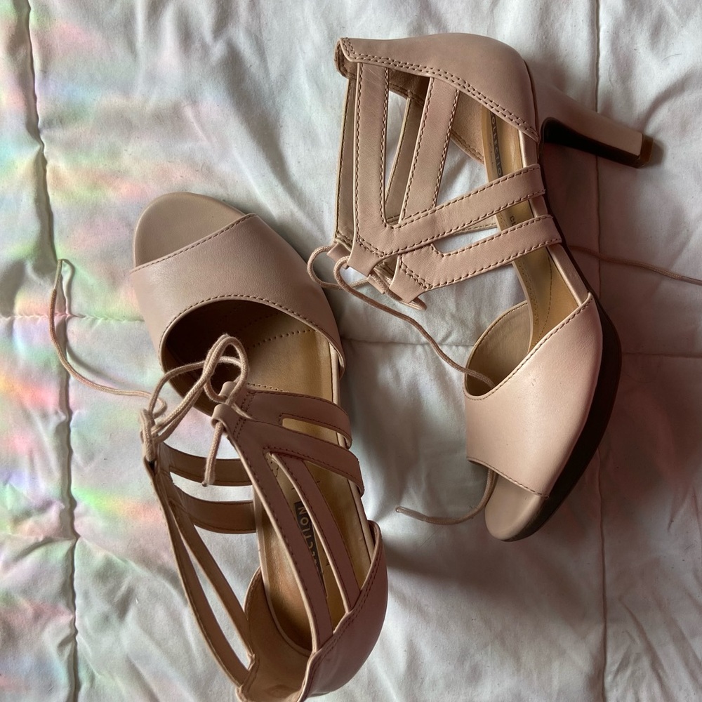 Light pink heels
